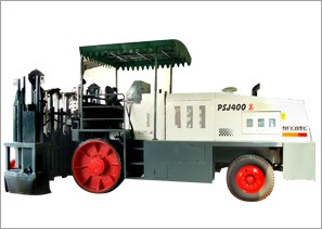 PSJ400多錘頭水泥路面破碎機(jī)